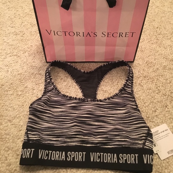 Victoria's Secret Other - Victoria Secret sports bra size small NWT